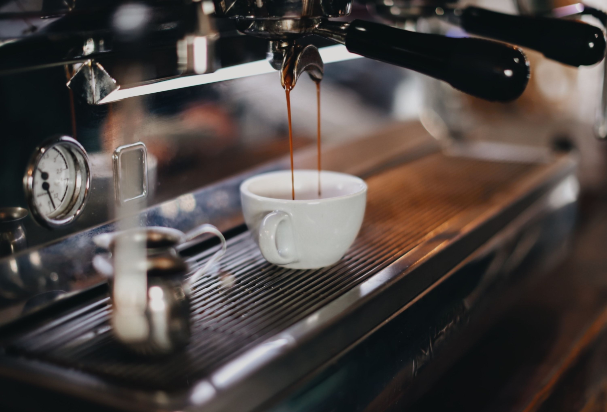 espresso pouring